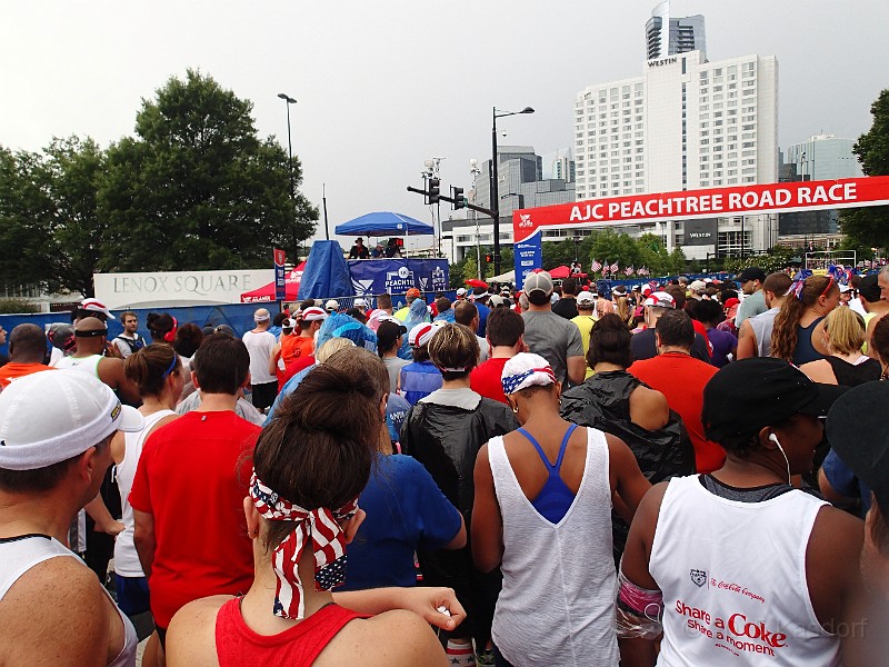 2015-07-04 2015-04 Atlanta July 4 Expo and Race 027.JPG - Can't get a photo of everyone! Just at the start line!
